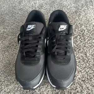Brand new Nike air max 90